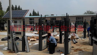 太陽(yáng)能滾動(dòng)廣告果皮箱 華駿供應(yīng)廣州的綠色環(huán)保解決方案